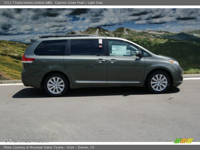 Cypress Green Pearl / Light Gray 2011 Toyota Sienna Limited AWD