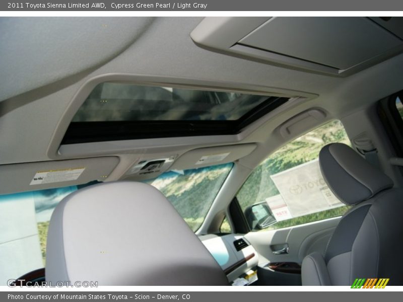 Cypress Green Pearl / Light Gray 2011 Toyota Sienna Limited AWD