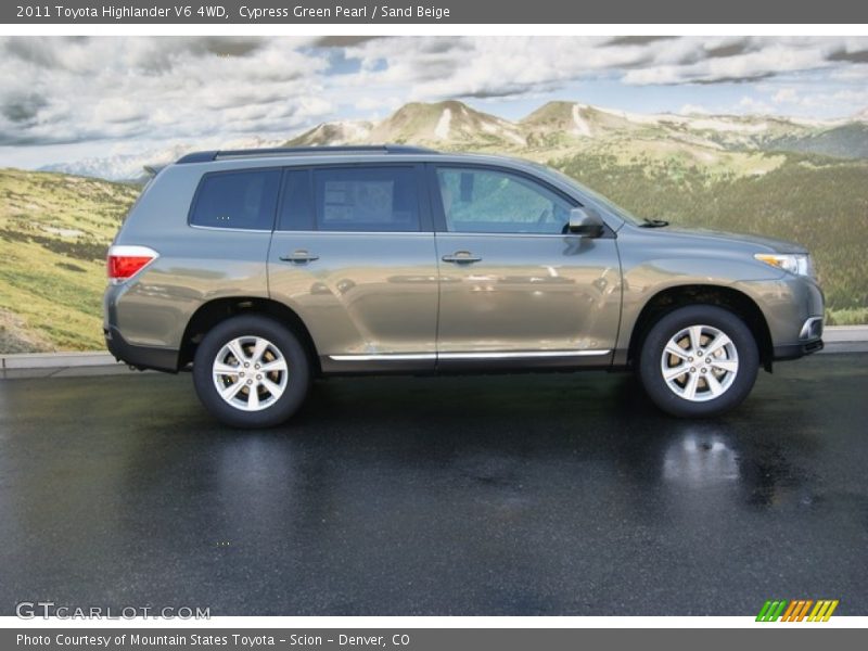 Cypress Green Pearl / Sand Beige 2011 Toyota Highlander V6 4WD