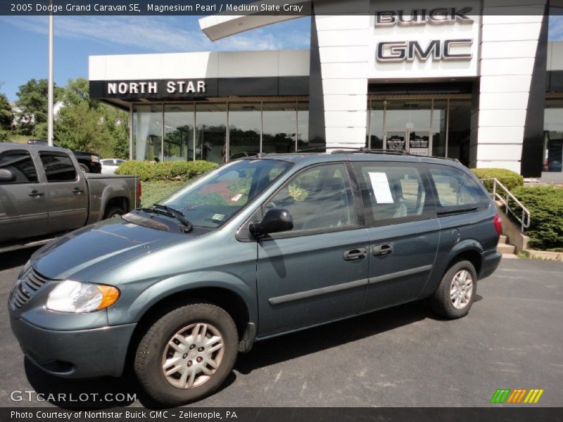 Magnesium Pearl / Medium Slate Gray 2005 Dodge Grand Caravan SE