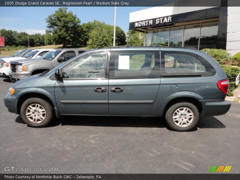 Magnesium Pearl / Medium Slate Gray 2005 Dodge Grand Caravan SE