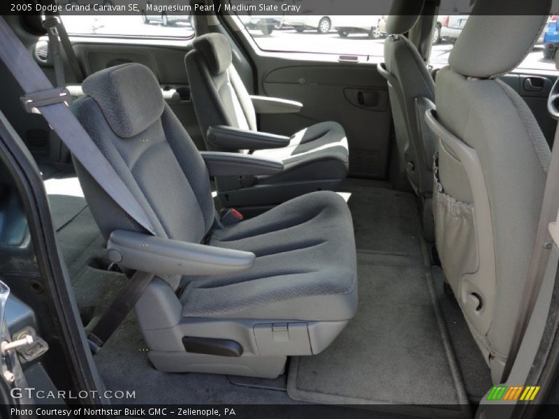 Magnesium Pearl / Medium Slate Gray 2005 Dodge Grand Caravan SE