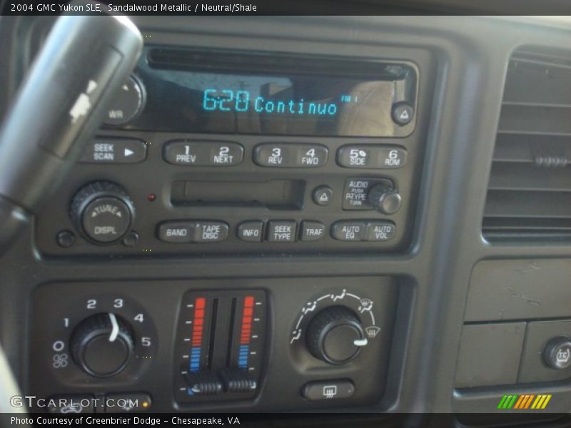 Sandalwood Metallic / Neutral/Shale 2004 GMC Yukon SLE