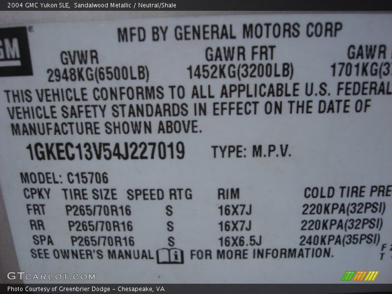 Sandalwood Metallic / Neutral/Shale 2004 GMC Yukon SLE