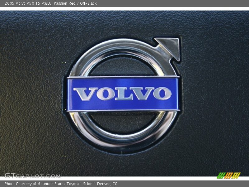  2005 V50 T5 AWD Logo