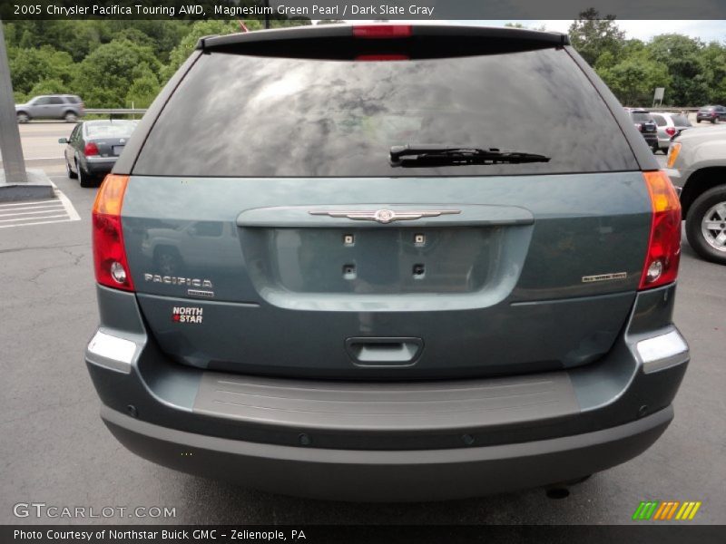 Magnesium Green Pearl / Dark Slate Gray 2005 Chrysler Pacifica Touring AWD