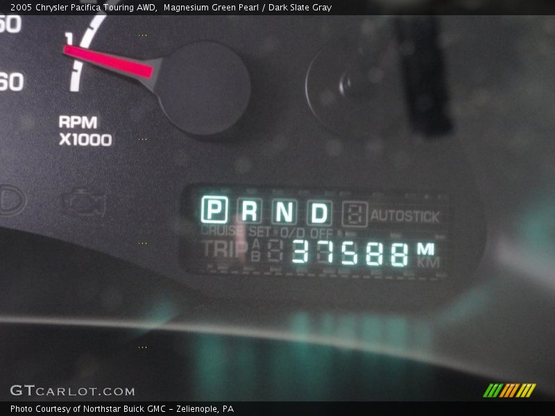 Magnesium Green Pearl / Dark Slate Gray 2005 Chrysler Pacifica Touring AWD