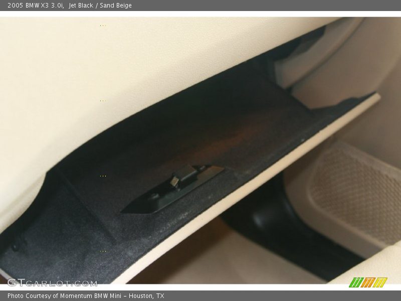 Jet Black / Sand Beige 2005 BMW X3 3.0i
