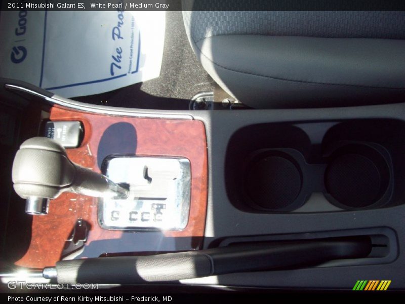 White Pearl / Medium Gray 2011 Mitsubishi Galant ES