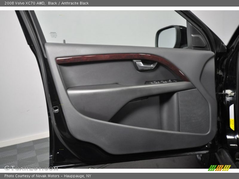 Black / Anthracite Black 2008 Volvo XC70 AWD