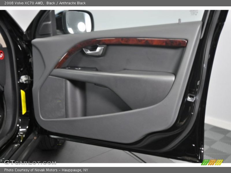 Black / Anthracite Black 2008 Volvo XC70 AWD
