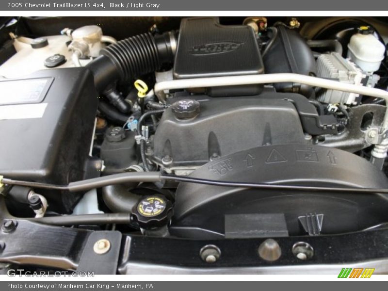 Black / Light Gray 2005 Chevrolet TrailBlazer LS 4x4