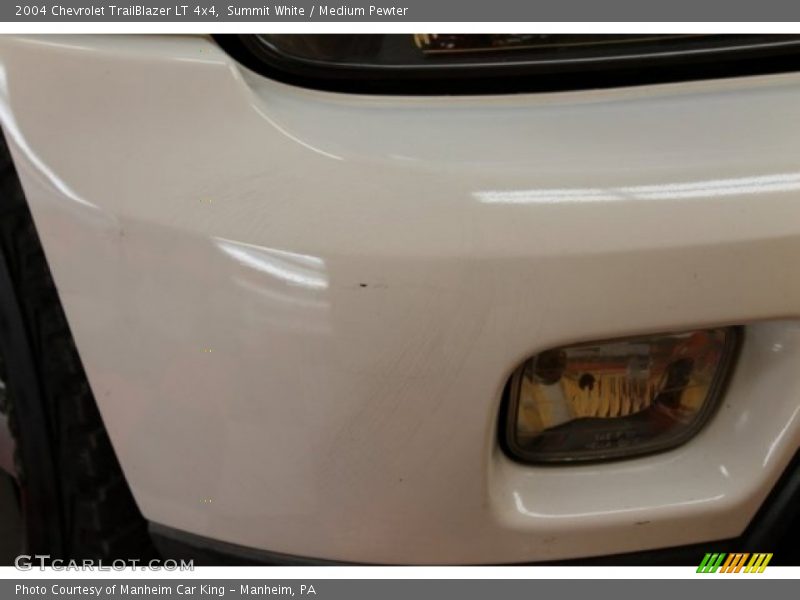Summit White / Medium Pewter 2004 Chevrolet TrailBlazer LT 4x4
