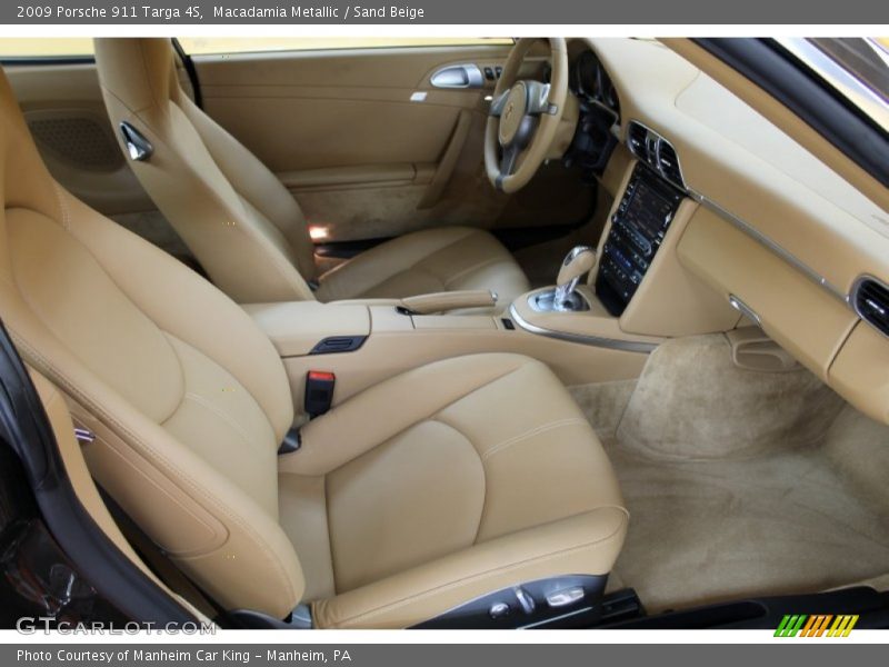  2009 911 Targa 4S Sand Beige Interior