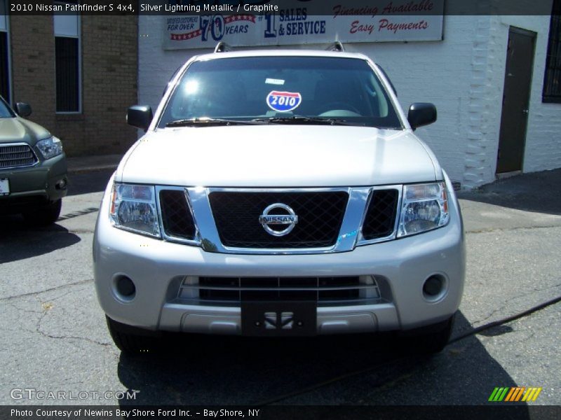 Silver Lightning Metallic / Graphite 2010 Nissan Pathfinder S 4x4