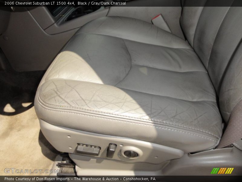 Black / Gray/Dark Charcoal 2006 Chevrolet Suburban LT 1500 4x4