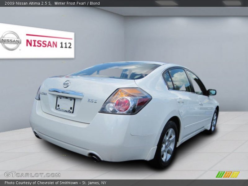 Winter Frost Pearl / Blond 2009 Nissan Altima 2.5 S