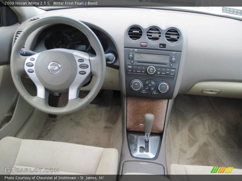 Winter Frost Pearl / Blond 2009 Nissan Altima 2.5 S