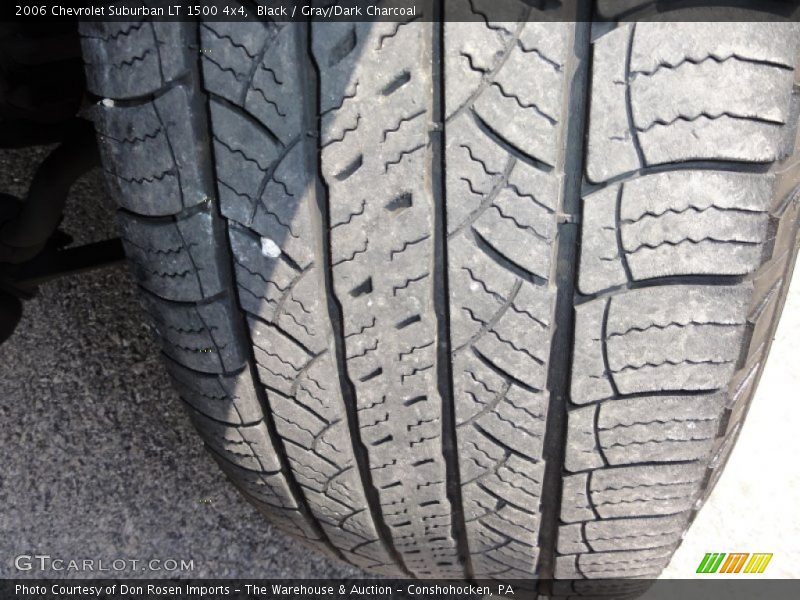 Black / Gray/Dark Charcoal 2006 Chevrolet Suburban LT 1500 4x4