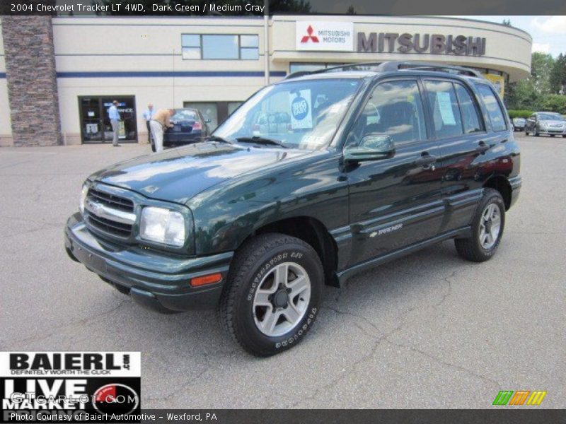 Dark Green / Medium Gray 2004 Chevrolet Tracker LT 4WD
