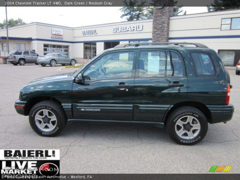 Dark Green / Medium Gray 2004 Chevrolet Tracker LT 4WD