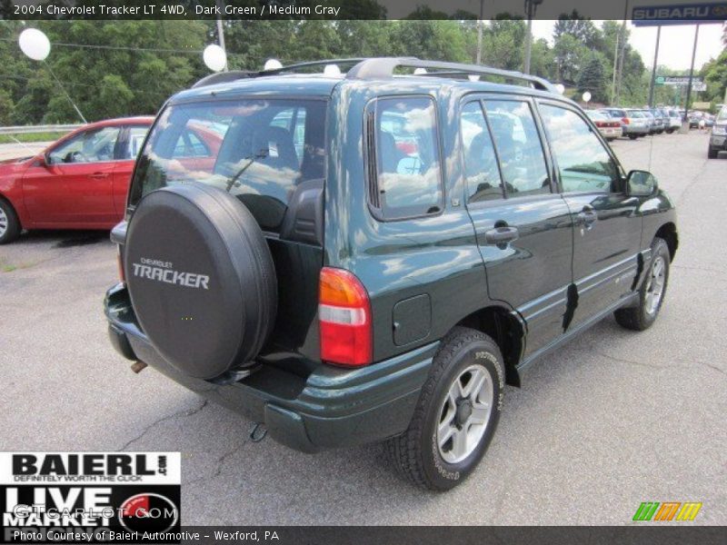 Dark Green / Medium Gray 2004 Chevrolet Tracker LT 4WD