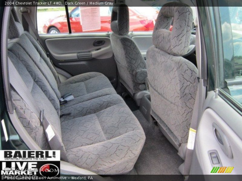 Dark Green / Medium Gray 2004 Chevrolet Tracker LT 4WD
