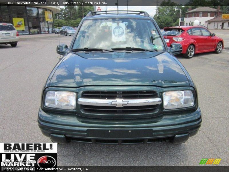 Dark Green / Medium Gray 2004 Chevrolet Tracker LT 4WD