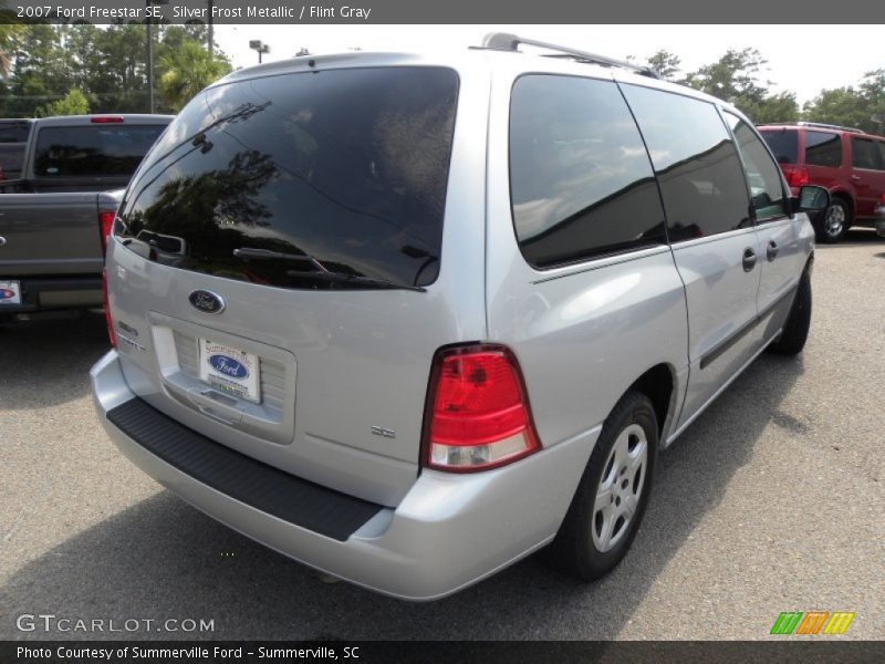 Silver Frost Metallic / Flint Gray 2007 Ford Freestar SE