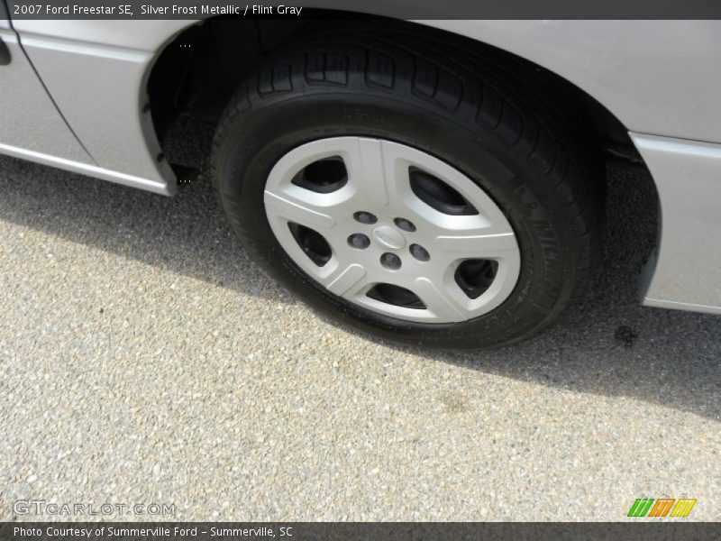Silver Frost Metallic / Flint Gray 2007 Ford Freestar SE