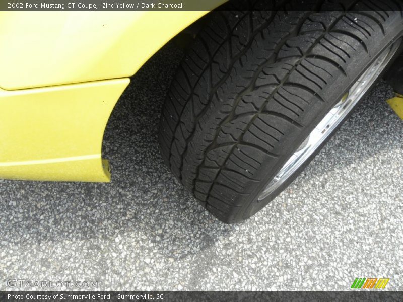 Zinc Yellow / Dark Charcoal 2002 Ford Mustang GT Coupe
