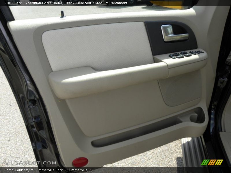 Black Clearcoat / Medium Parchment 2003 Ford Expedition Eddie Bauer