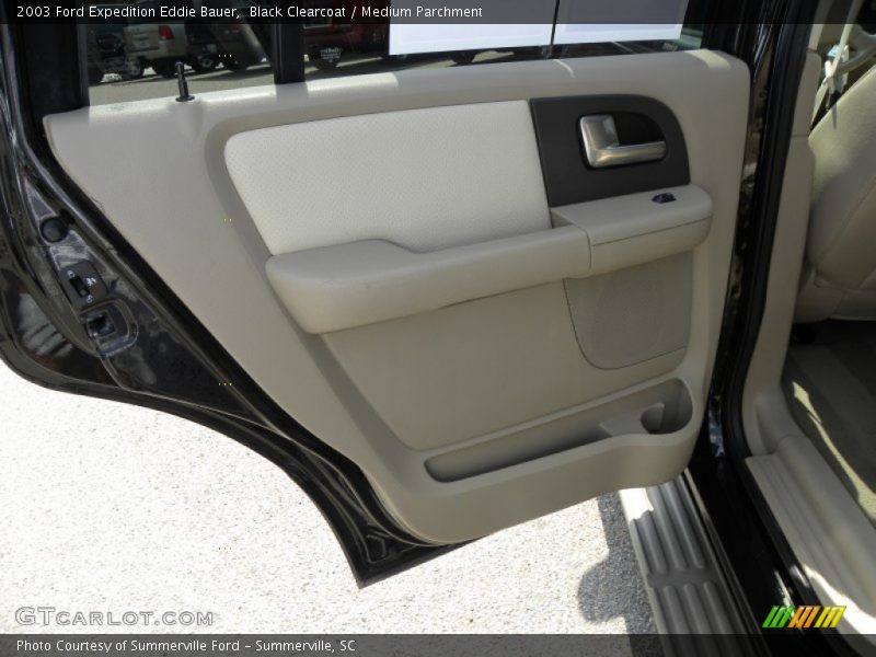 Black Clearcoat / Medium Parchment 2003 Ford Expedition Eddie Bauer