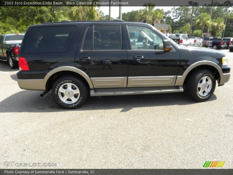Black Clearcoat / Medium Parchment 2003 Ford Expedition Eddie Bauer