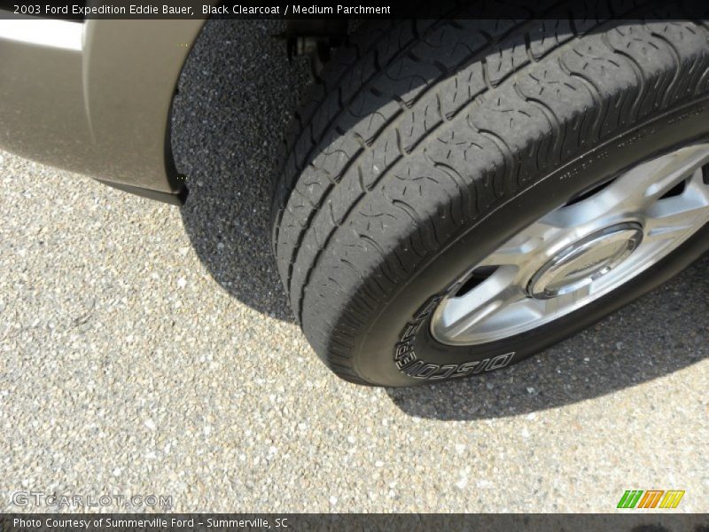 Black Clearcoat / Medium Parchment 2003 Ford Expedition Eddie Bauer