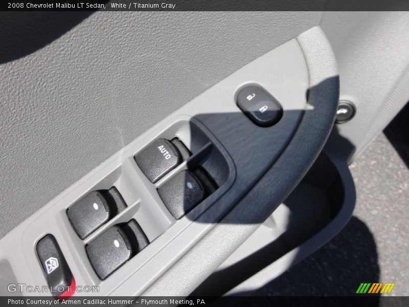 White / Titanium Gray 2008 Chevrolet Malibu LT Sedan