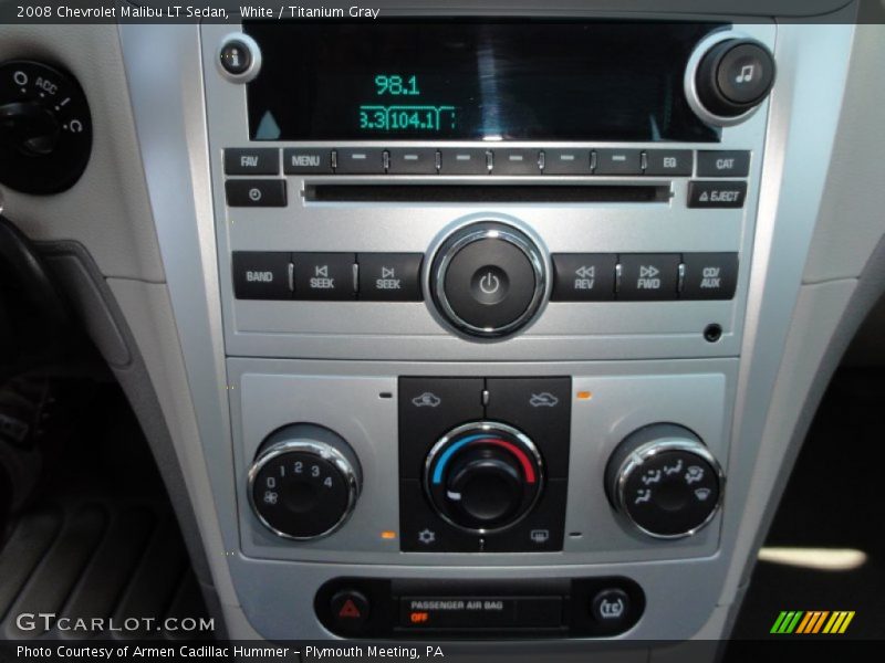White / Titanium Gray 2008 Chevrolet Malibu LT Sedan