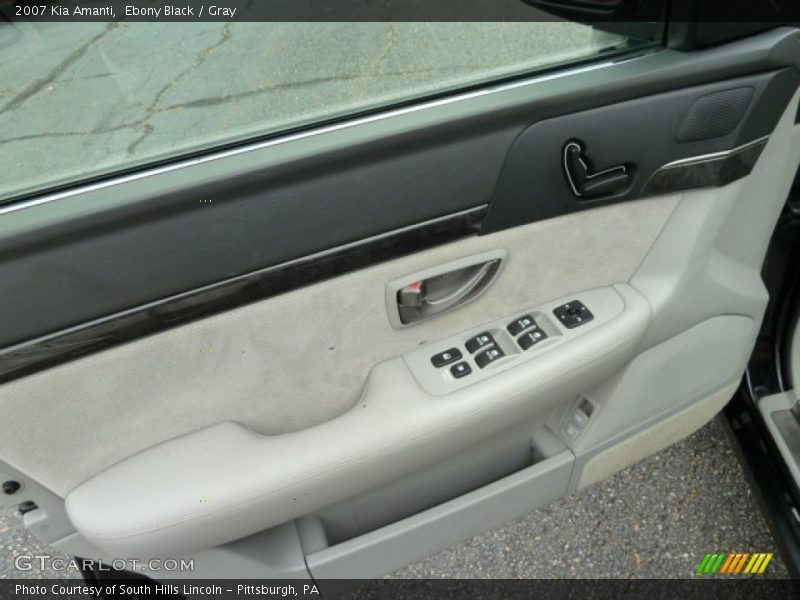 Ebony Black / Gray 2007 Kia Amanti