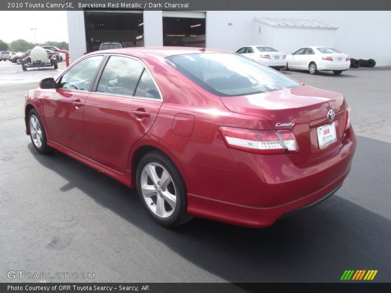 Barcelona Red Metallic / Dark Charcoal 2010 Toyota Camry SE