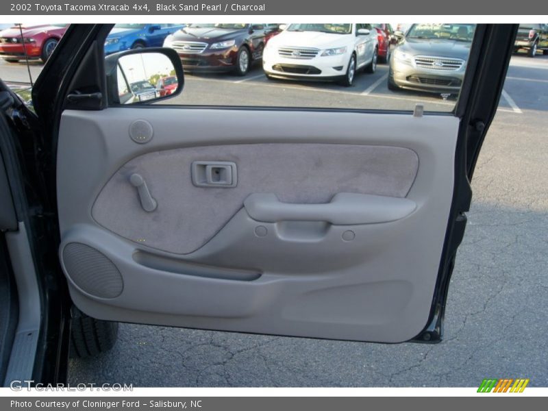 Door Panel of 2002 Tacoma Xtracab 4x4