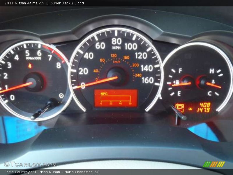 Super Black / Blond 2011 Nissan Altima 2.5 S