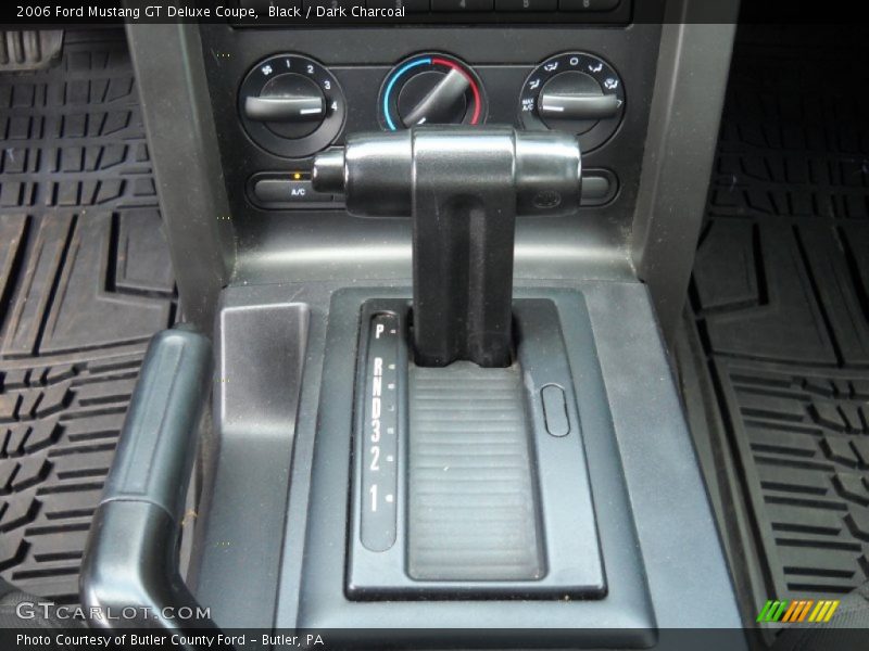  2006 Mustang GT Deluxe Coupe 5 Speed Automatic Shifter