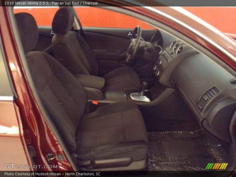 Tuscan Sun Red / Charcoal 2010 Nissan Altima 2.5 S