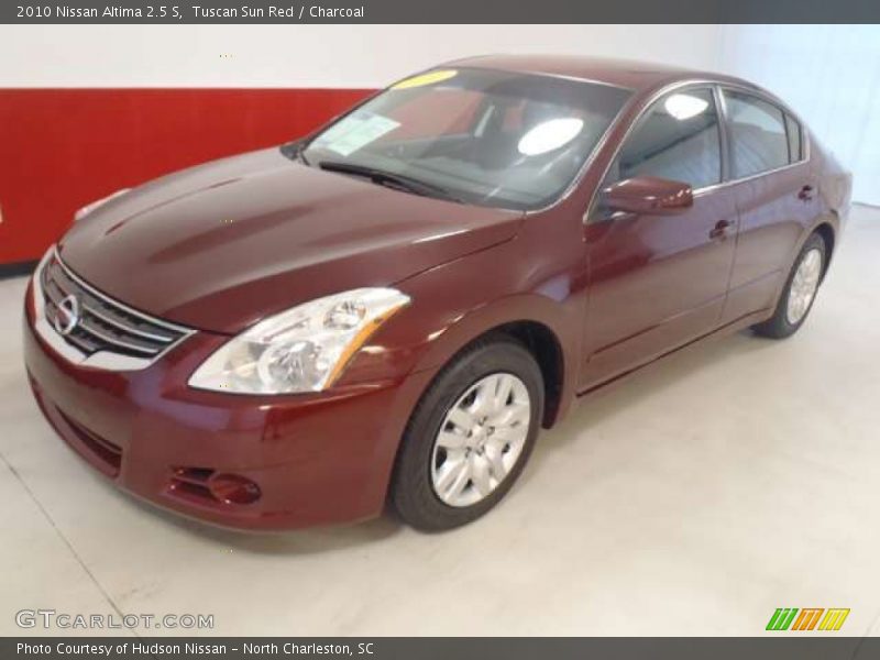 Tuscan Sun Red / Charcoal 2010 Nissan Altima 2.5 S