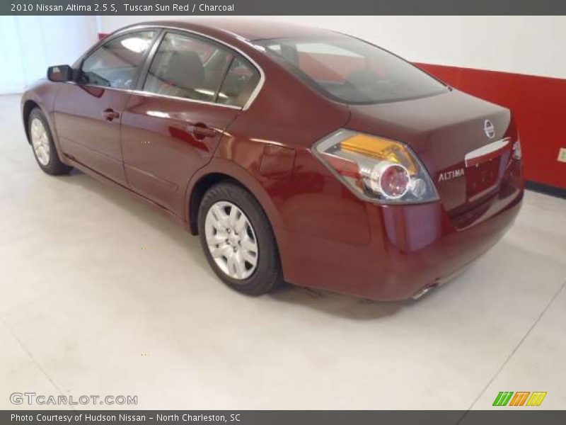 Tuscan Sun Red / Charcoal 2010 Nissan Altima 2.5 S