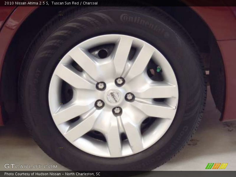 Tuscan Sun Red / Charcoal 2010 Nissan Altima 2.5 S