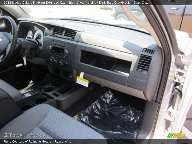 Bright Silver Metallic / Dark Slate Gray/Medium Slate Gray 2011 Dodge Dakota Big Horn Extended Cab