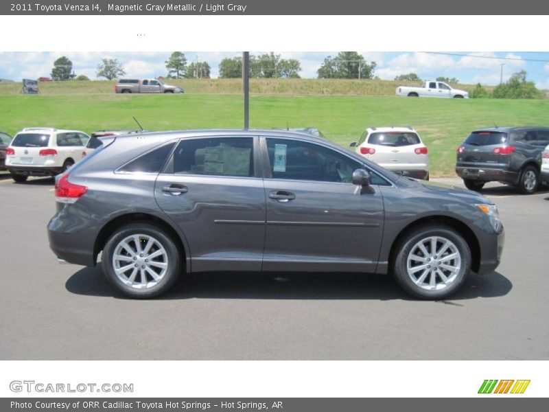 Magnetic Gray Metallic / Light Gray 2011 Toyota Venza I4