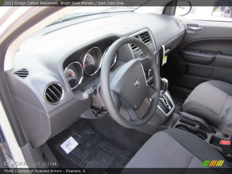 Bright Silver Metallic / Dark Slate Gray 2011 Dodge Caliber Mainstreet