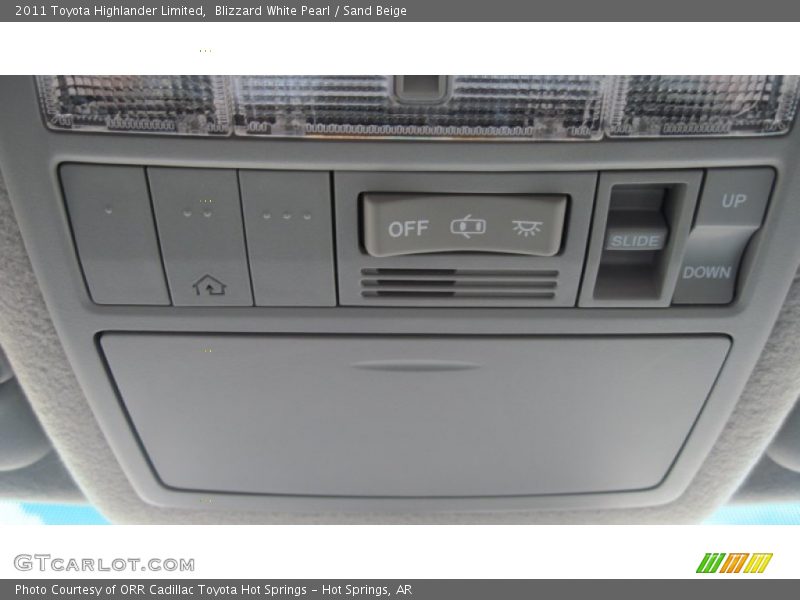 Blizzard White Pearl / Sand Beige 2011 Toyota Highlander Limited